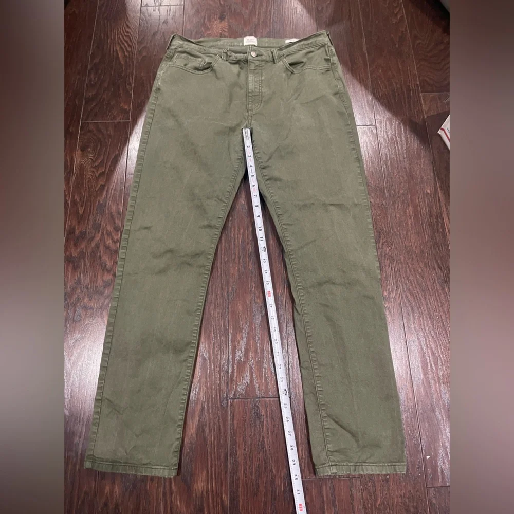Flint and Tinder Men 36x32 Olive Green Slim Fit Trousers